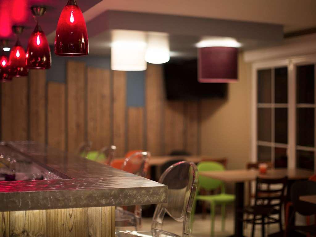 Готель Ibis Styles Marennes D'Oleron Ресторан фото