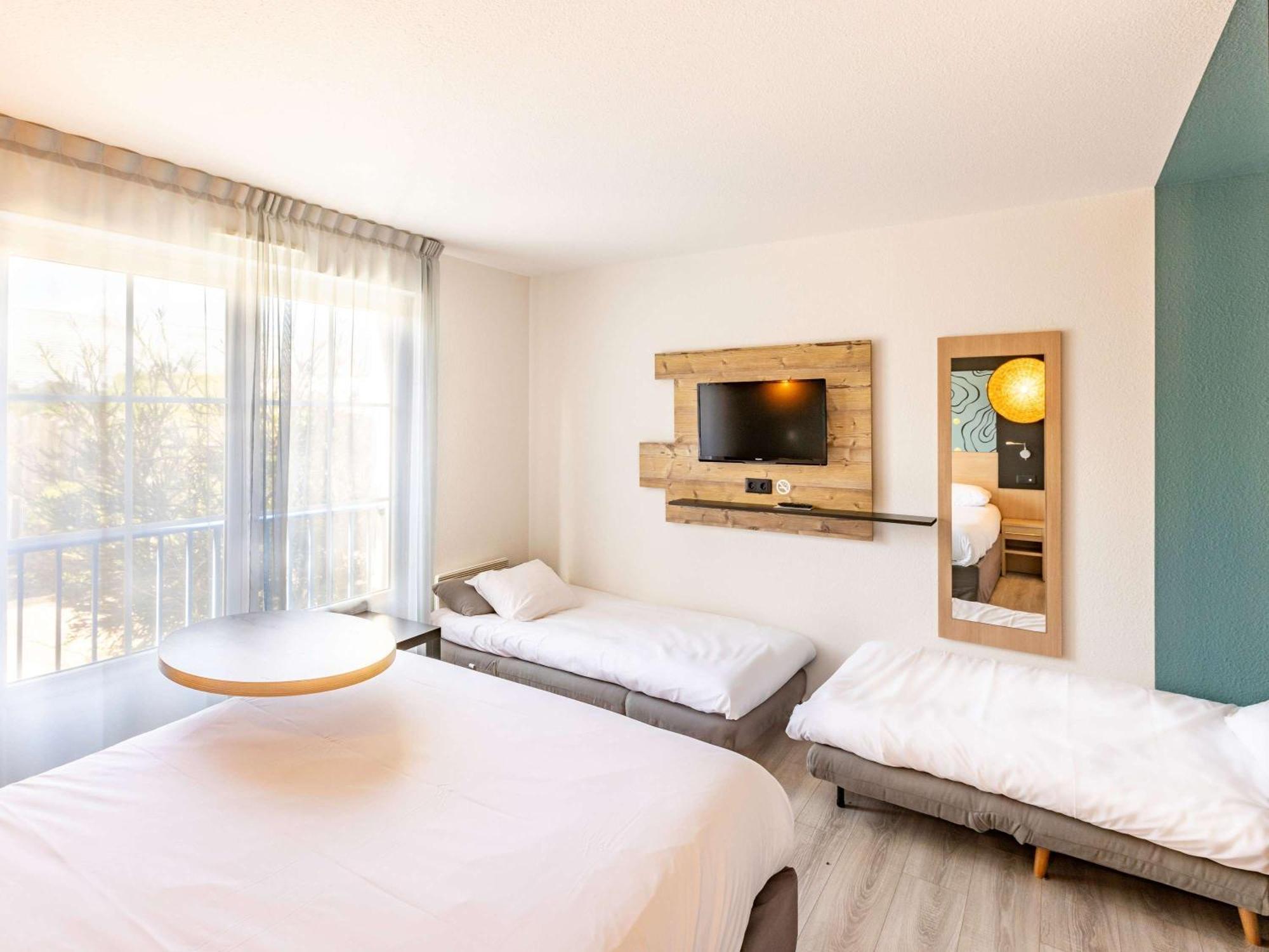 Готель Ibis Styles Marennes D'Oleron Екстер'єр фото