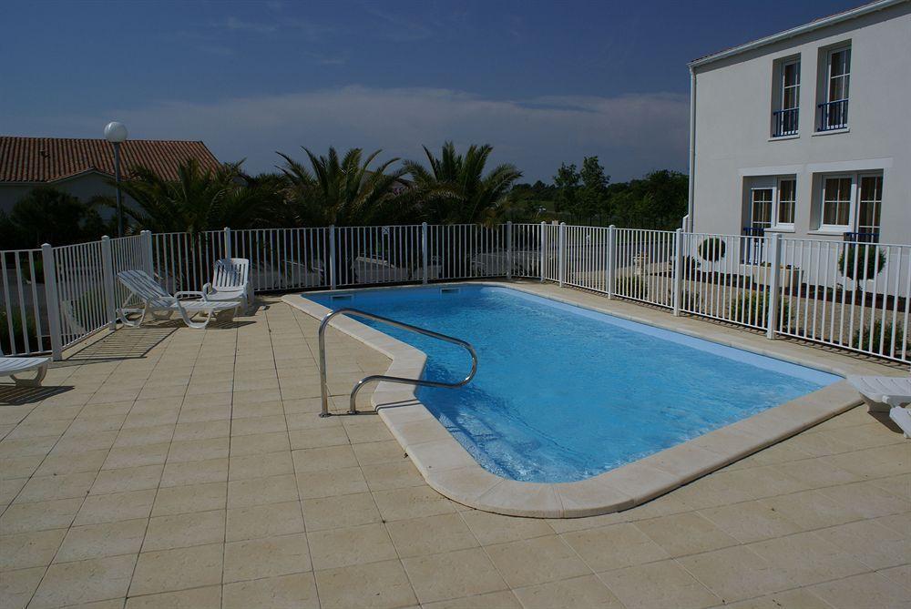 Готель Ibis Styles Marennes D'Oleron Екстер'єр фото