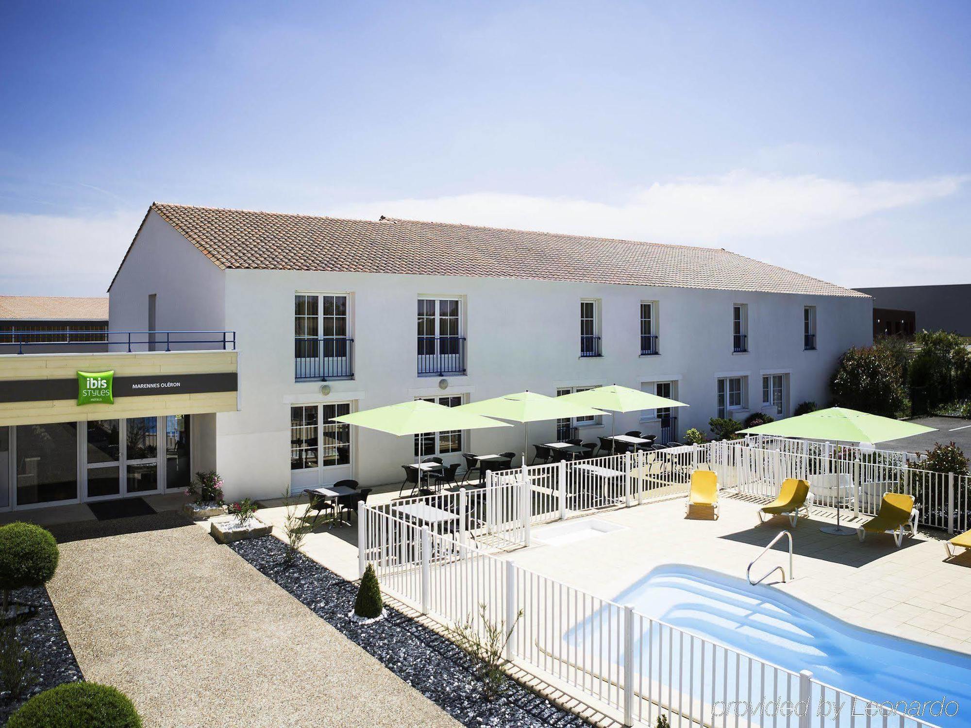 Готель Ibis Styles Marennes D'Oleron Екстер'єр фото